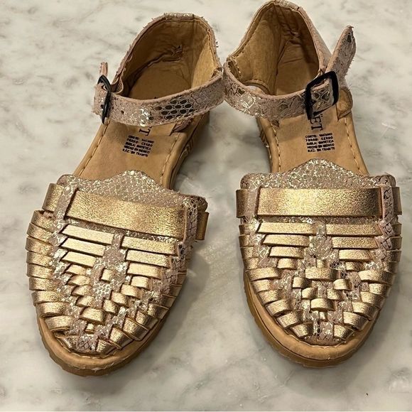 LizBet Mexican Huracha Buckle sandals, Metallic size 11 - Picture 1 of 6